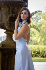 VESTIDO AZUL CLARO ACETINADO PONTO CHIC - Image 3