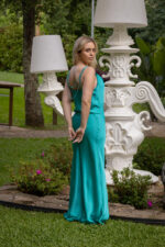 VESTIDO CETIM TURQUESA COM ALÇAS DE PÉROLAS RINASCIMENTO - Image 4