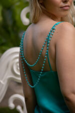 VESTIDO CETIM TURQUESA COM ALÇAS DE PÉROLAS RINASCIMENTO - Image 5