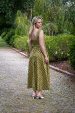 VESTIDO VERDE COM BOLAS PRETAS PONTO CHIC - Image 4