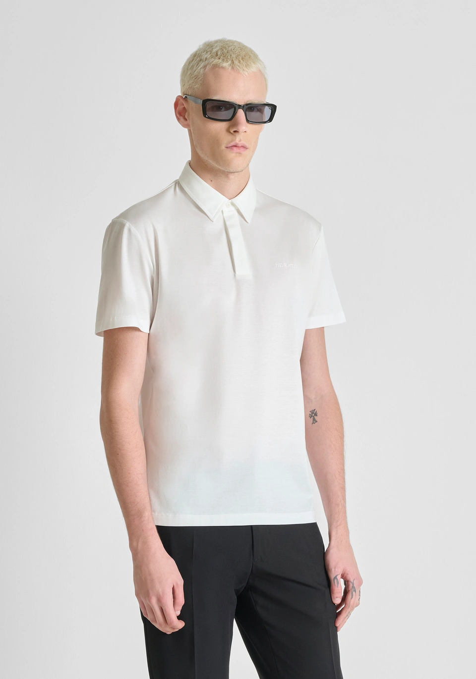 MMKS02660-FA100255-1011_02 POLO BÁSICO BRANCO ANTONY MORATO - Image 1