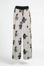 CALÇA RISCAS COM BORDADOS EM LANTEJOULAS SAHOCO - Image 3