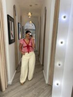 TOP VERMELHO AOS QUADRADOS COM FOLHOS PONTO CHIC - Image 3