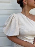 VESTIDO BEGE ASSIMÉTRICO EM LINHO PONTO CHIC - Image 3