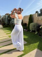TOP BRANCO FLORAL AZUL COM FOLHOS PONTO CHIC - Image 3