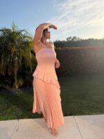 VESTIDO ROSA ACETINADO COM SAIA PLISSADA DIXIE - Image 3