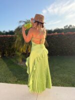 VESTIDO VERDE ACETINADO COM SAIA PLISSADA DIXIE - Image 2