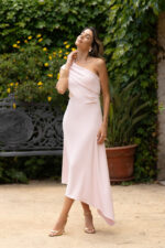 VESTIDO ROSA ASSIMÉTRICO COM DECOTE ASSIMETRICO FERRACHE - Image 4