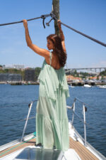 VESTIDO COM FOLHOS VERDE ÁGUA SAHOCO - Image 3