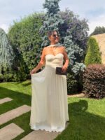 VESTIDO PLISSADO CAI-CAI COM CHOKER BEGE PONTO CHIC - Image 2