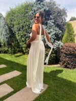 VESTIDO PLISSADO CAI-CAI COM CHOKER BEGE PONTO CHIC - Image 4