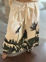 CONJUNTO ESTAMPADO TROPICAL BEGE PONTO CHIC - Image 5