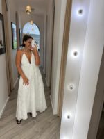 VESTIDO COMPRIDO BRANCO COM TEXTURA FLORAL E ALÇAS  PONTO CHIC - Image 2