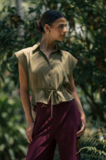 BLUSA VERDE FLUIDA COM CINTO FERRACHE - Image 2