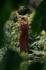 VESTIDO COMPRIDO BORDO COM DETALHE CUT-OUT FERRACHE - Image 3