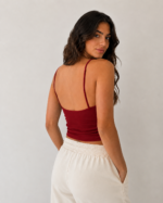 TOP BÁSICO DE ALÇAS COM COPAS VERMELHO PONTO CHIC - Image 2