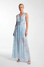 VESTIDO COM DECOTE EM V E RECORTES LATERAIS SAHOCO
