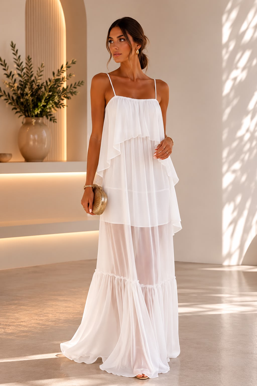 WhatsApp Image 2026-07-11 at 19.01.36 VESTIDO BRANCO COM FOLHOS SAHOCO - Image 1