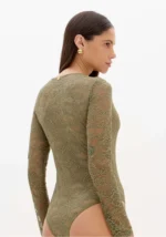 BODY VERDE OLIVA EM RENDA LANÇA PERFUME - Image 4