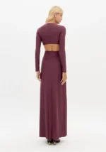 VESTIDO AMEIXA COM RECORTES E APLICAÇÃO METÁLICA LANÇA PERFUME - Image 6