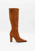 BOTA DE CANO ALTO EM COURO CAMEL LANÇA PERFUME - Image 2