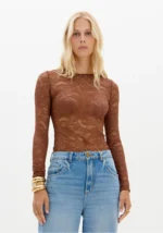 BLUSA CASTANHA EM RENDA LANÇA PERFUME