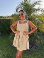 VESTIDO CURTO DE LINHO BEGE PONTO CHIC