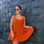 VESTIDO CURTO DE LINHO TERRACOTA PONTO CHIC